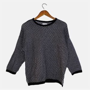 80s Black & White Crewneck Pullover Knit Sweater